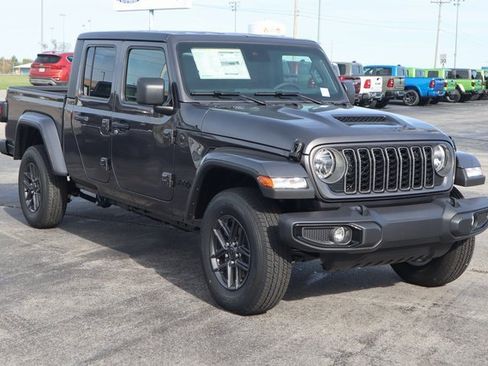 New 2025 Jeep Gladiator Sport image 2