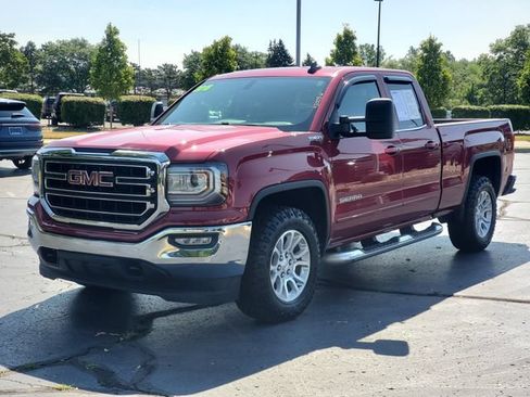 Used 2018 GMC Sierra 1500 SLE w/ SLE Value Package AWD/4WD image 2
