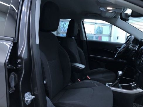 Used 2019 Jeep Compass Sport image 14