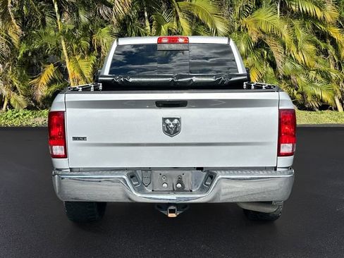 Used 2019 RAM 1500 Classic SLT image 6