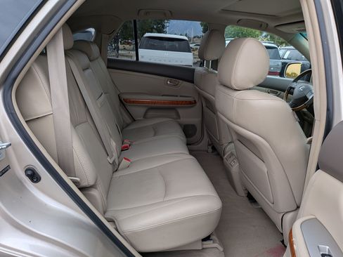 Used 2006 Lexus RX 330 AWD w/ Premium Plus Pkg image 32