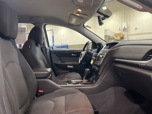 Used 2017 Chevrolet Traverse LT w/ LPO, 'HIT The Road' Package image 10