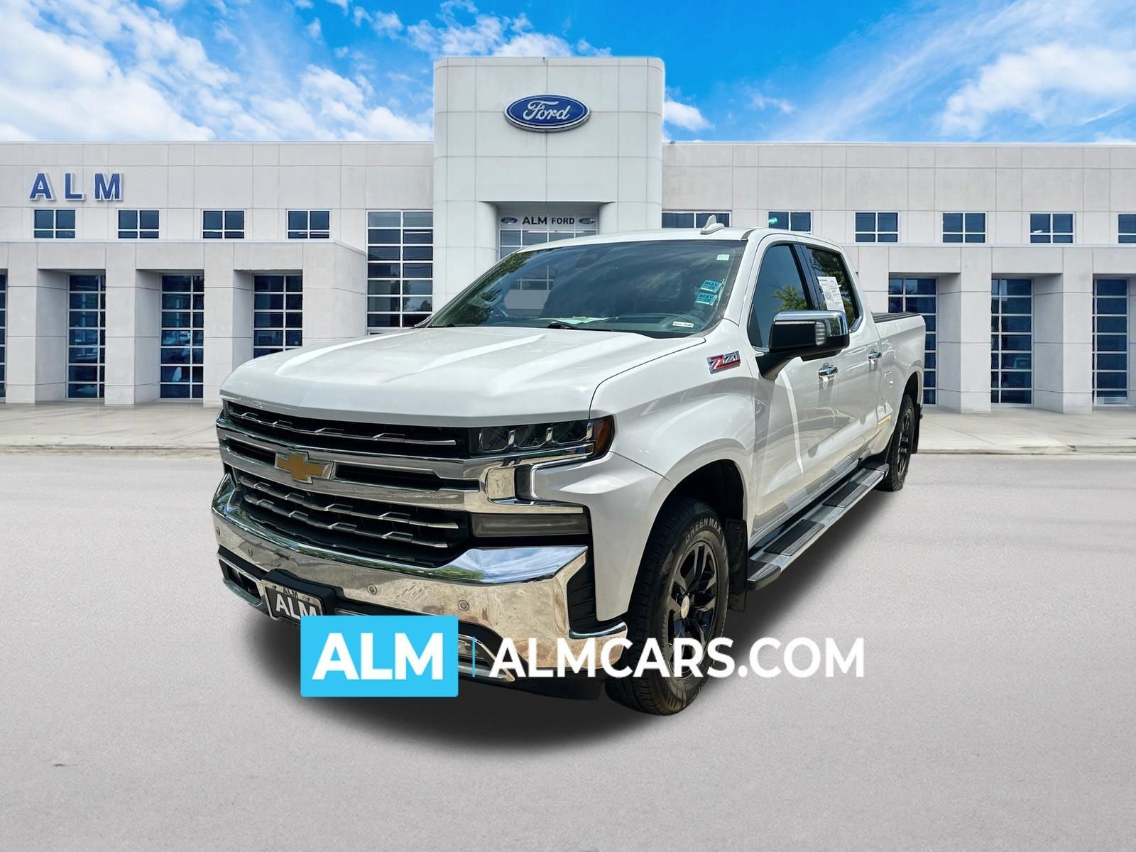 Used 2021 Chevrolet Silverado 1500 LTZ w/ Technology Package AWD/4WD image 1