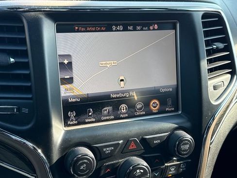 Used 2015 Jeep Grand Cherokee Overland image 24