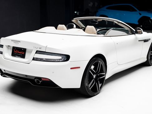 Used 2016 Aston Martin DB9 GT image 36