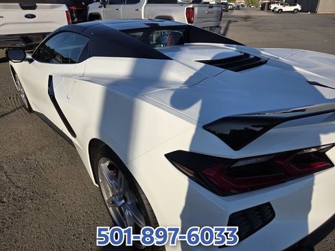 Used 2023 Chevrolet Corvette Stingray Convertible w/ Z51 Performance Package RWD image 12