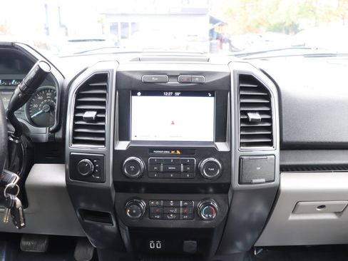 Used 2019 Ford F150 XLT w/ Equipment Group 302A Luxury image 19
