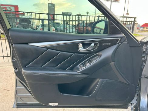 Used 2014 INFINITI Q50 Premium w/ Technology Package RWD image 11