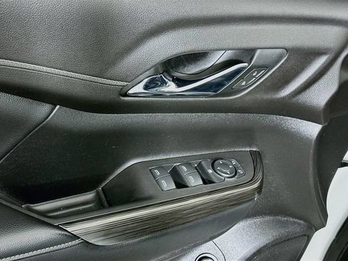 Used 2019 GMC Acadia SLT w/ Black Edition FWD image 24