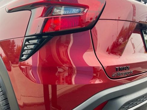 Certified 2024 Chevrolet Trax RS w/ Driver Confidence Package FWD image 15