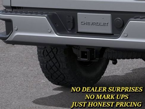 New 2026 Chevrolet Silverado 2500 ZR2 AWD/4WD image 14