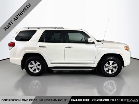 Used 2010 Toyota 4Runner SR5 RWD image 4