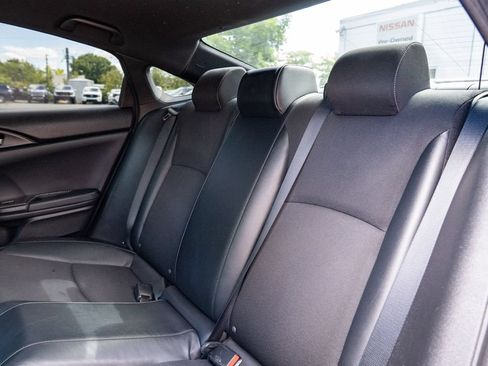 Used 2019 Honda Civic Sport image 22
