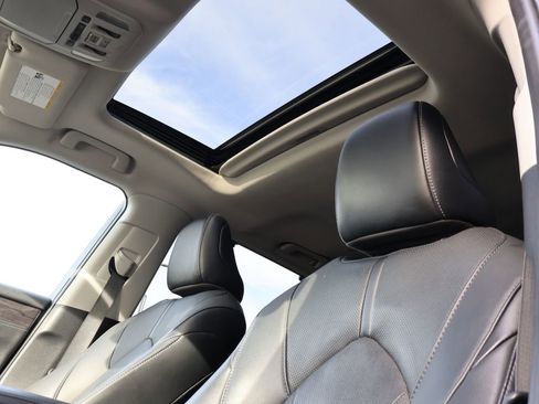 Used 2021 Toyota Highlander Limited image 46