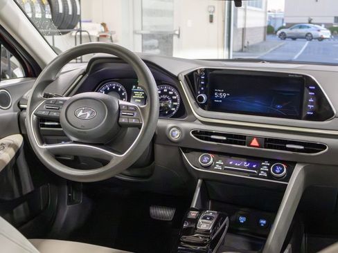 Certified 2023 Hyundai Sonata SEL image 11