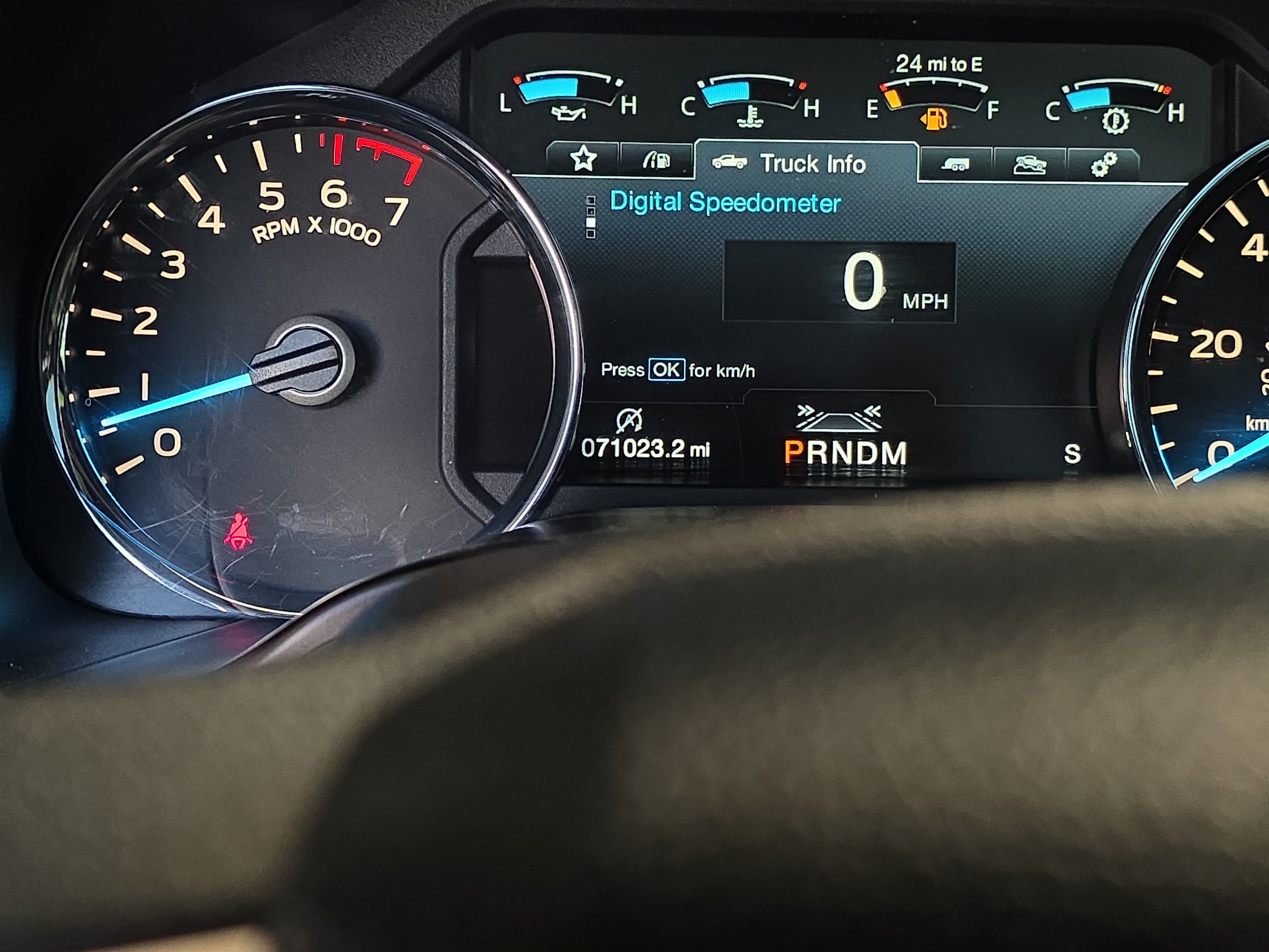 Used 2019 Ford F150 Platinum w/ Equipment Group 701A Luxury AWD/4WD image 18