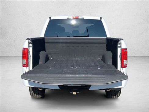 Used 2017 Ford F150 XL w/ Equipment Group 101A Mid image 6