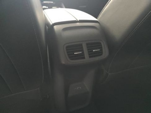 Used 2024 Buick Envision Preferred AWD/4WD image 11