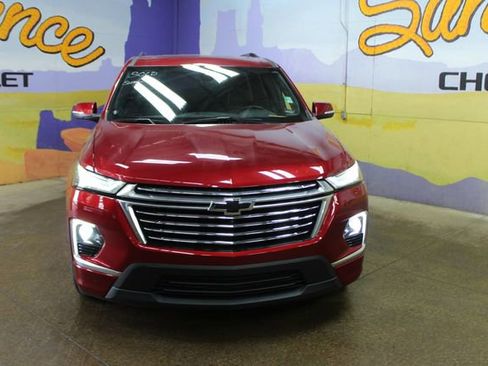 Used 2023 Chevrolet Traverse Premier AWD/4WD image 7