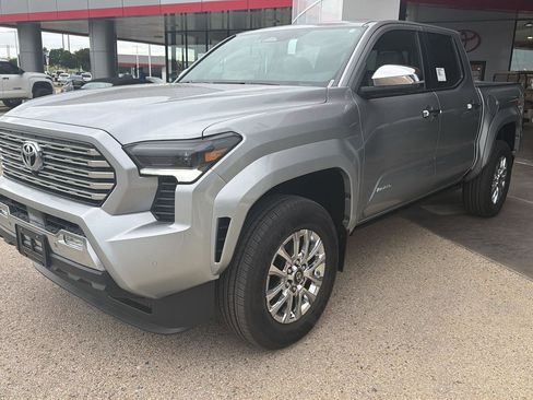 New 2026 Toyota Tacoma Limited AWD/4WD image 3