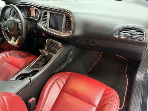 Used 2022 Dodge Challenger SRT Hellcat w/ Plus Package image 15