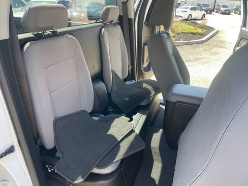 Used 2019 Chevrolet Colorado W/T w/ WT Convenience Package image 26
