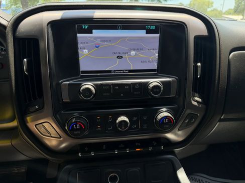 Used 2017 GMC Sierra 1500 SLT w/ All Terrain Package AWD/4WD image 30