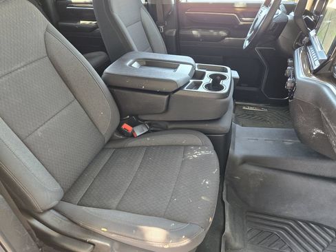 Used 2025 Chevrolet Silverado 2500 LT AWD/4WD image 16