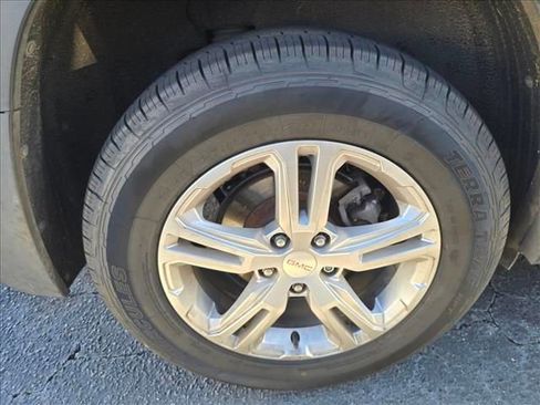 Used 2019 GMC Terrain SLE image 16