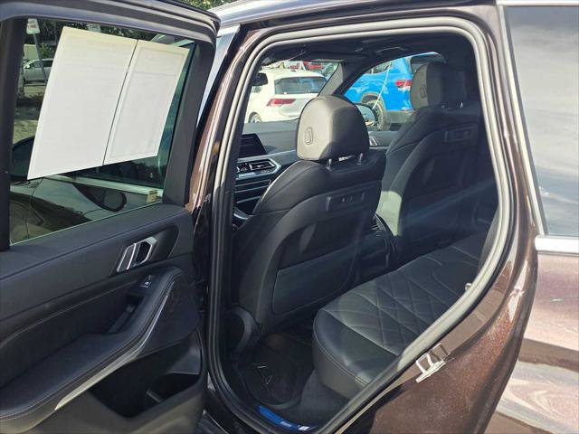 Used 2023 BMW X5 xDrive40i AWD/4WD image 15