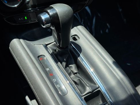 Used 2022 Honda HR-V Sport image 25