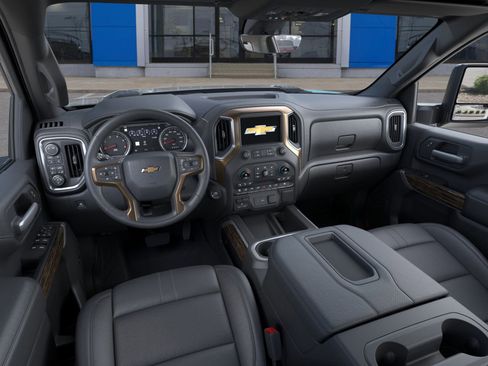 Used 2023 Chevrolet Silverado 3500 High Country w/ Technology Package image 61