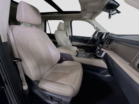 Used 2024 Ford Expedition Max Limited image 34