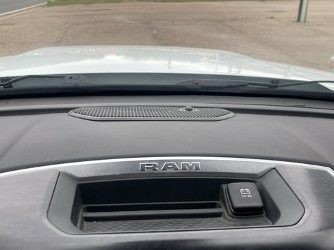 Used 2024 RAM 2500 Big Horn image 36