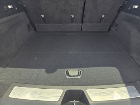 New 2025 Cadillac Lyriq Sport image 22