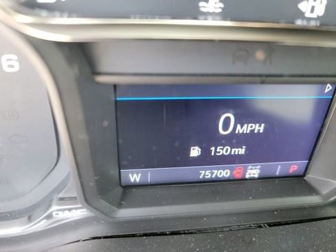 Used 2023 GMC Sierra 2500 SLE w/ SLE Value Package; image 20