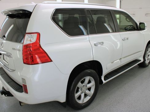 Used 2011 Lexus GX 460 Premium AWD/4WD image 10