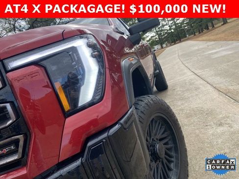 Used 2025 GMC Sierra 2500 AT4X image 4