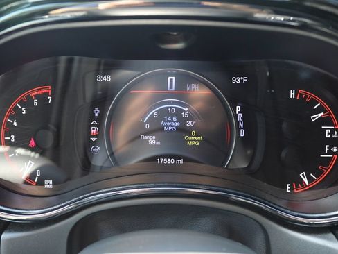 Used 2023 Dodge Durango R/T w/ Tow 'N Go Package AWD/4WD image 31