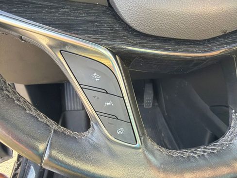 Used 2023 Cadillac XT5 Premium Luxury AWD/4WD image 22