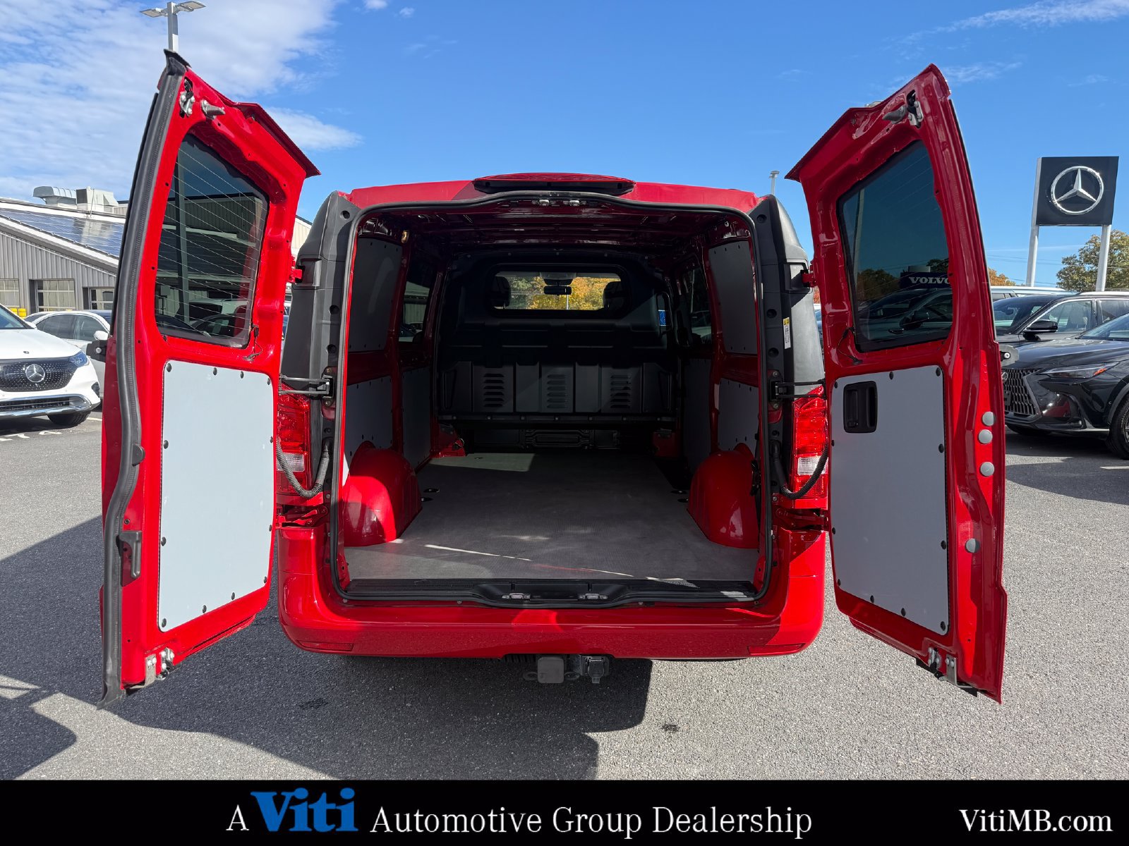 Certified 2023 Mercedes-Benz Metris image 18
