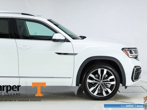 Used 2023 Volkswagen Atlas SEL Premium AWD/4WD image 52