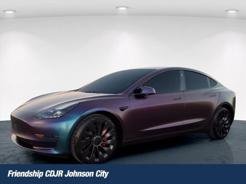 Used 2023 Tesla Model 3 Performance image 1