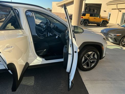 New 2026 Hyundai Tucson SEL AWD/4WD image 13