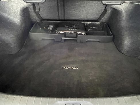 Used 2023 Nissan Altima 2.5 SV FWD image 19