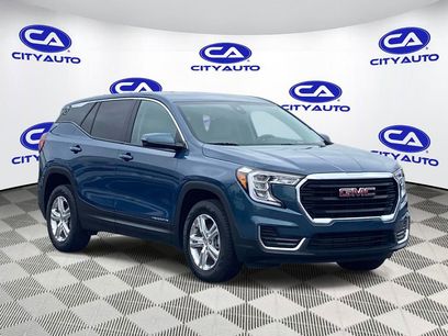 Used 2024 GMC Terrain SLE w/ Fleet Convenience Package