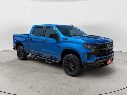 Used 2022 Chevrolet Silverado 1500 LT Trail Boss AWD/4WD image 8