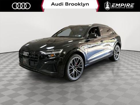 Used 2022 Audi Q8 Premium Plus w/ Premium Plus Package AWD/4WD image 1