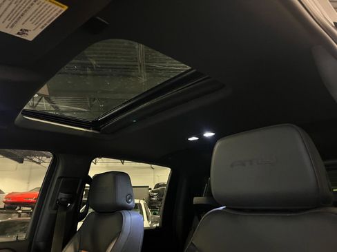 Used 2024 GMC Sierra 2500 AT4 w/ AT4 Premium Plus Package image 24