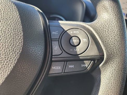 Used 2023 Toyota RAV4 AWD Hybrid image 27